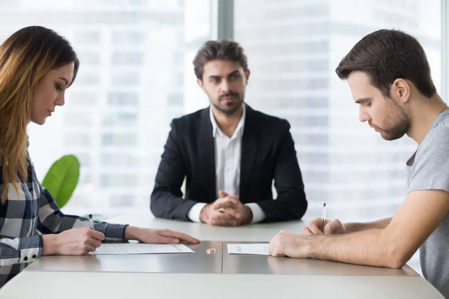 How EH Mediation Guides Couples Toward Fair and Balanced Outcomes Preston